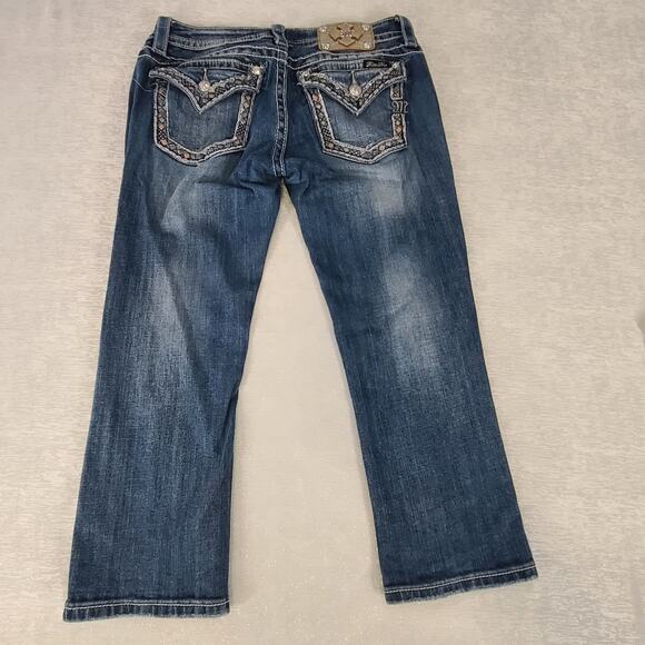 Miss Me women's Vintage Y2K Signature cuffed capri Size 28 McBling Rodeo Western - Picture 2 of 9